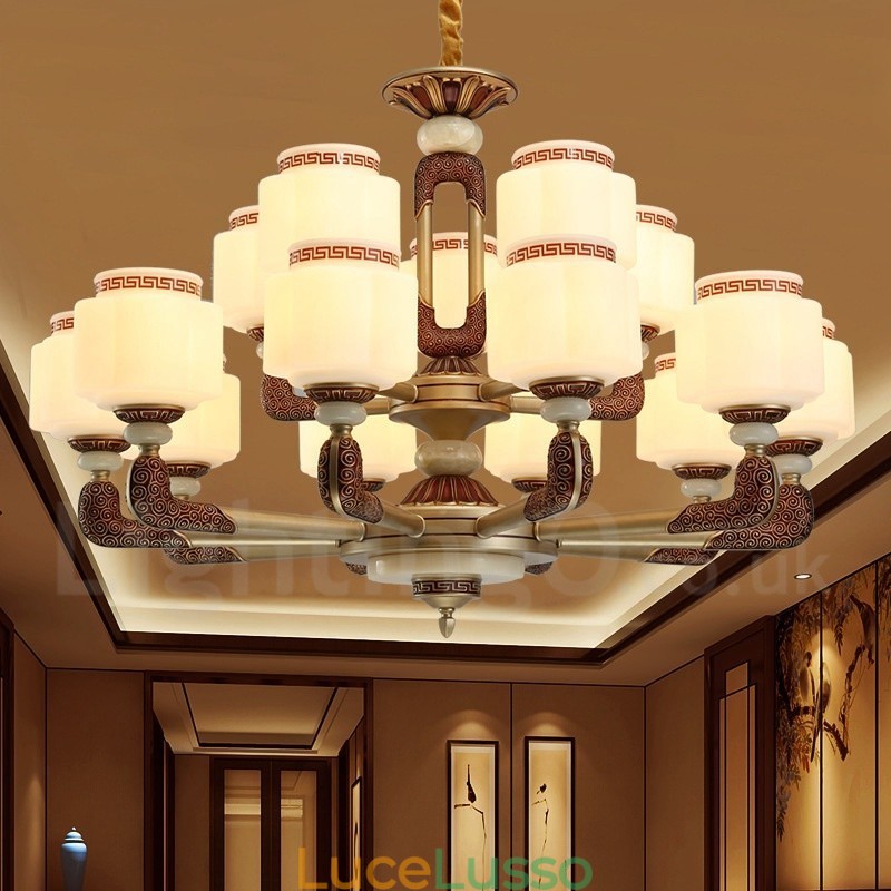 Lampadario da ingresso di lusso in lega di zinco tradizionale retrò da 15 luci con paralume in vetro