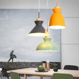 Lampada a sospensione moderna contemporanea in acciaio con paralume in lega di alluminio