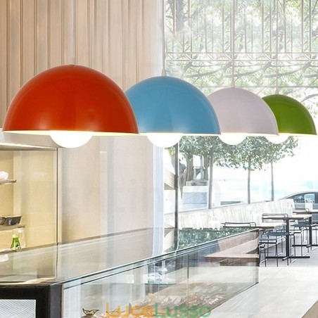 Lampada a sospensione moderna contemporanea in acciaio con paralume in lega di alluminio Lampada a sospensione moderna contemporanea in acciaio con paralume in lega di alluminio