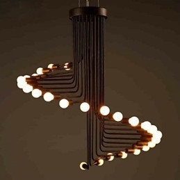 Lampadario in metallo dipinto in stile country