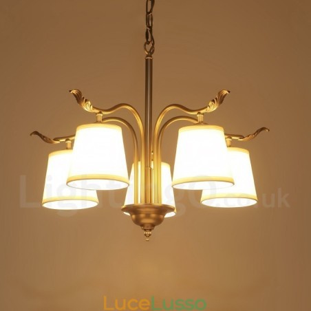 Lampadario a sospensione in ottone rustico retrò a 5 luci con paralume in tessuto Lampadario a sospensione in ottone rustico retrò a 5 luci con paralume in tessuto