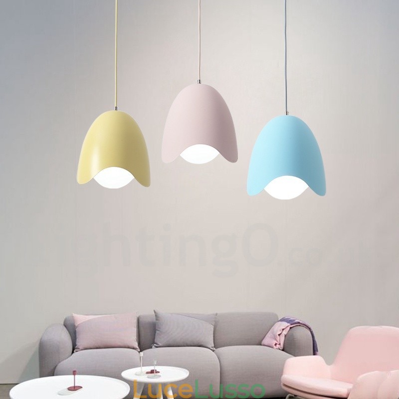 Lampada a sospensione moderna e contemporanea in acciaio