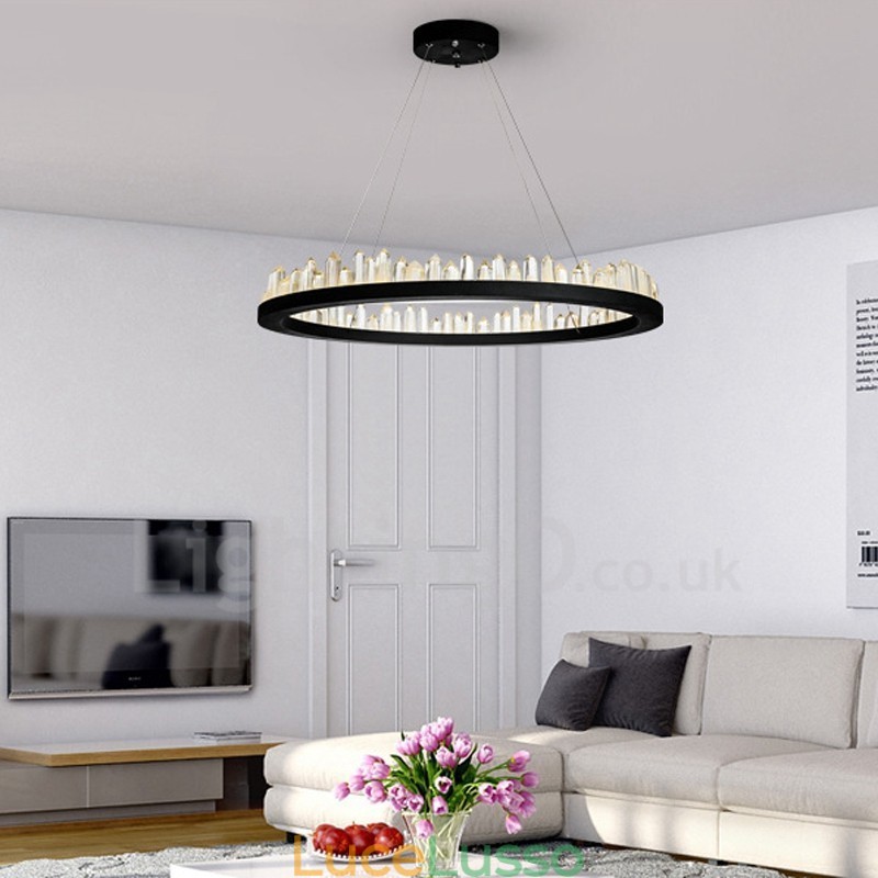 Lampada a sospensione in cristallo, design raffinato a cerchio