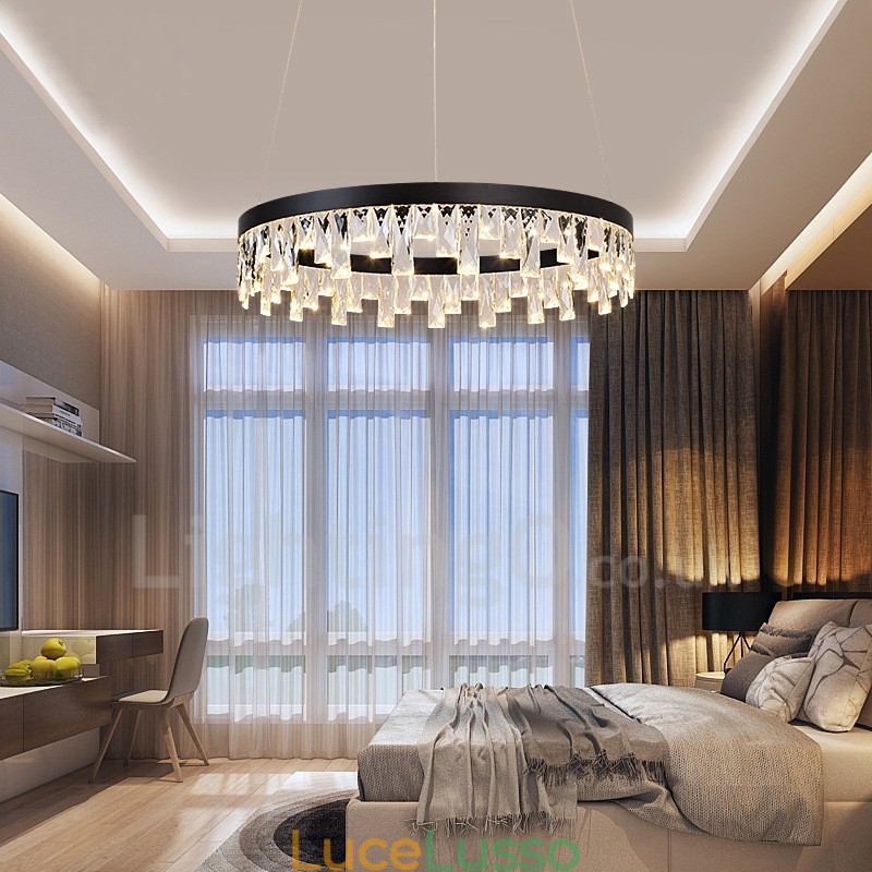 Lampada a sospensione in cristallo dal design moderno a cerchio
