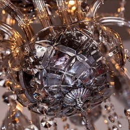 Lampadario europeo in cristallo a 6 luci in vetro e cristallo di colore grigio