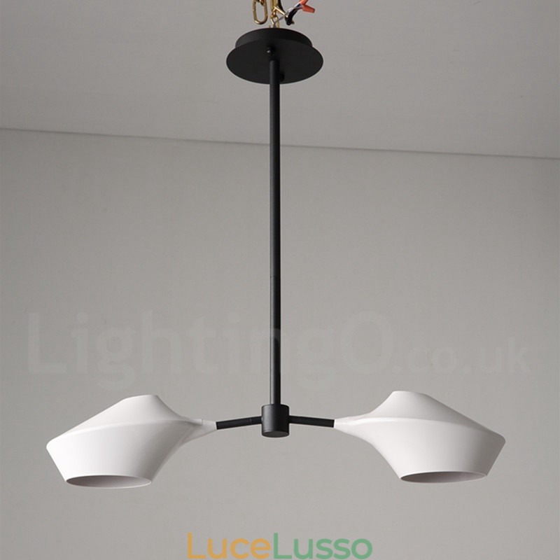 Lampadario moderno contemporaneo a tubi con paralumi in acrilico bianco e nero