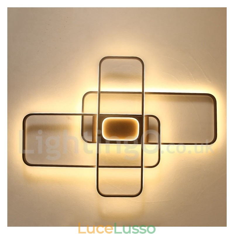 Moderna plafoniera contemporanea in alluminio con dimmer remoto, montaggio a filo, può essere utilizzata anche come applique