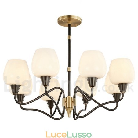 Lampadario a candela in ottone retrò vintage con paralumi in vetro Lampadario a candela in ottone retrò vintage con paralumi in vetro