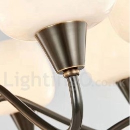 Lampadario a candela in ottone retrò vintage con paralumi in vetro