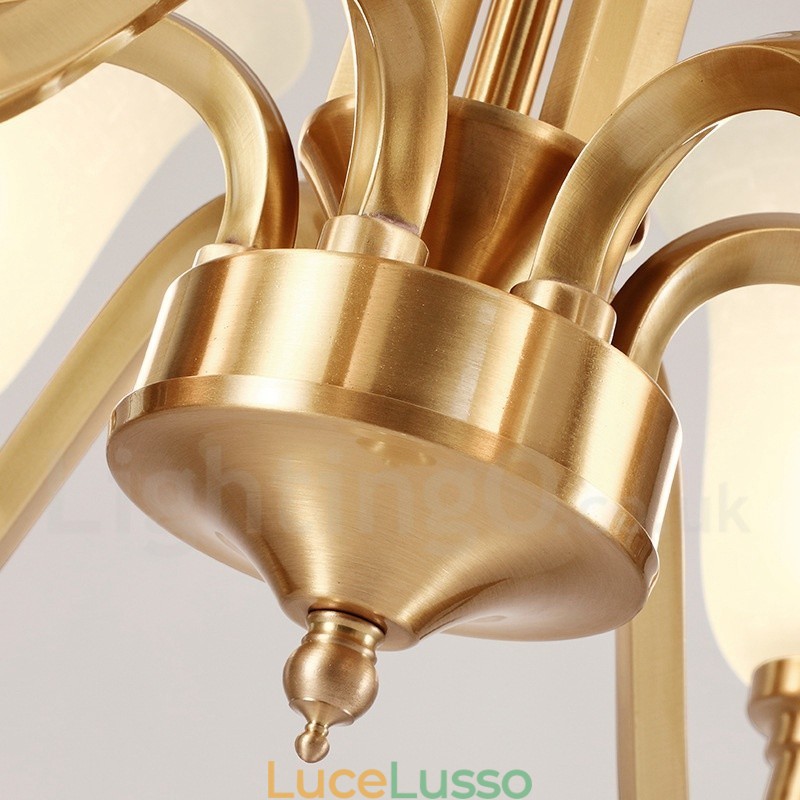 Lampadario a sospensione in ottone massiccio rustico retrò vintage di grande lusso in ottone puro con paralumi in vetro