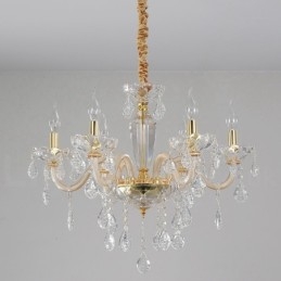Lampadario in oro con candela in cristallo trasparente