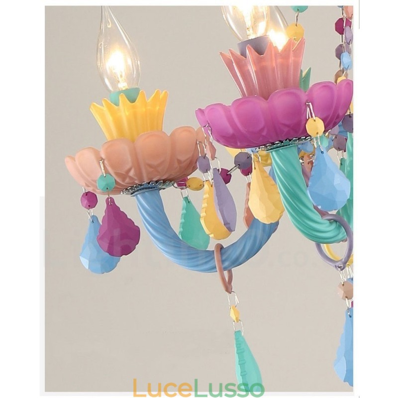 Lampadario Macaron a 6 luci con candela di cristallo multicolore in stile mini per bambini