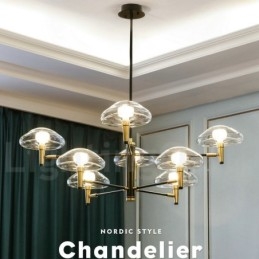 Lampadario a 8 luci con finitura verniciata elettrolitica e paralumi in vetro
