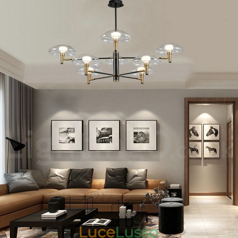 Lampadario a 8 luci con finitura verniciata elettrolitica e paralumi in vetro