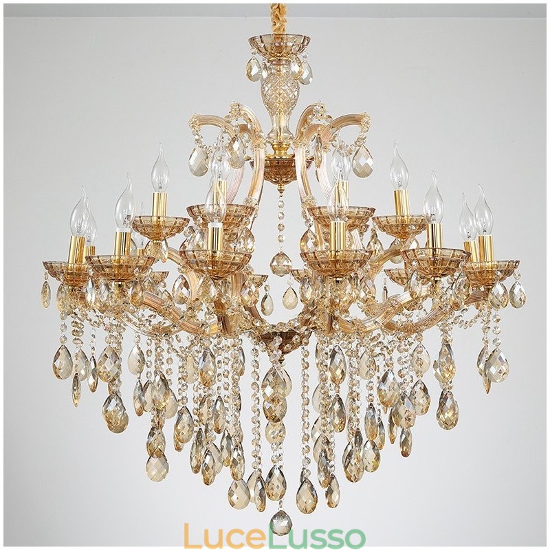 Lampadario con 18 candele di cristallo color ambra chiaro (12+6)