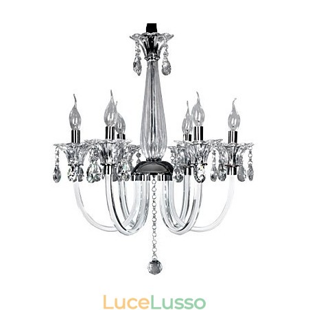 Elegante lampadario di cristallo con 6 luci a candela Elegante lampadario di cristallo con 6 luci a candela