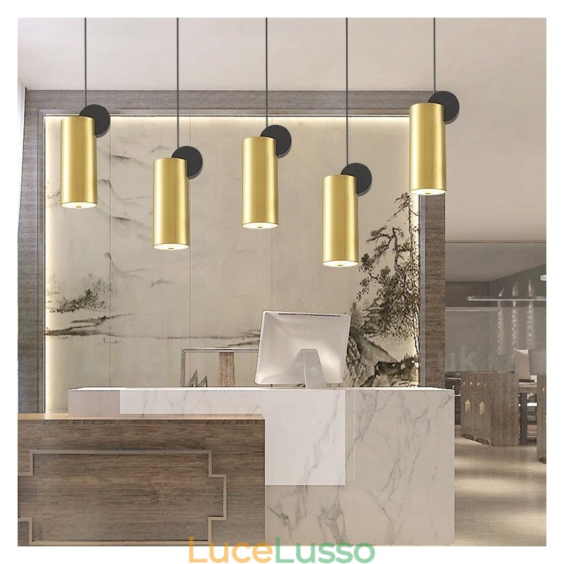 4 stili di lampada a sospensione postmoderna in oro e nero