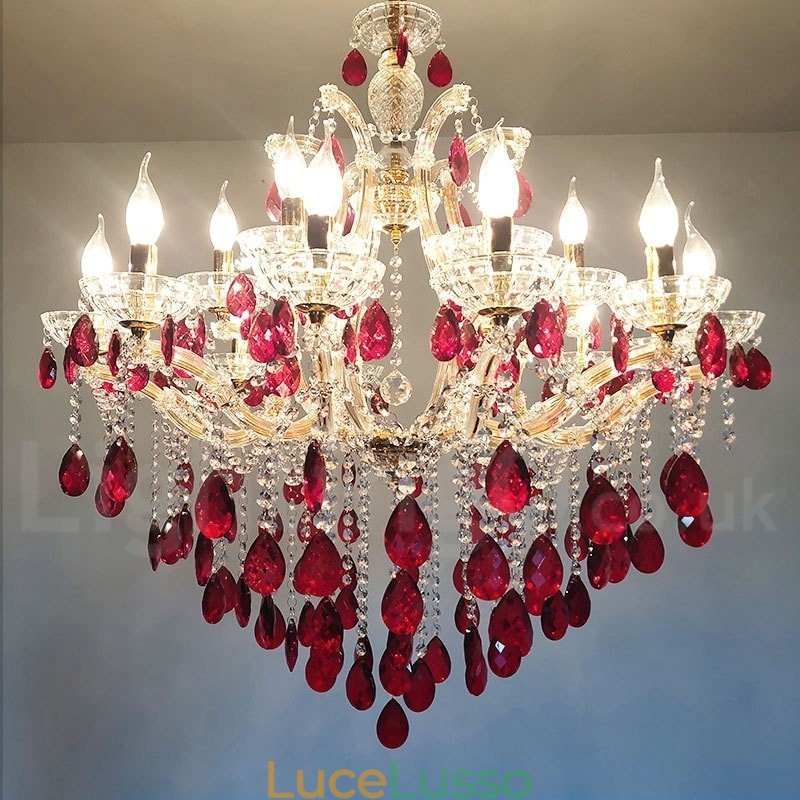 Lampadario in oro con 18 (12+6) candele di cristallo rosso di lusso