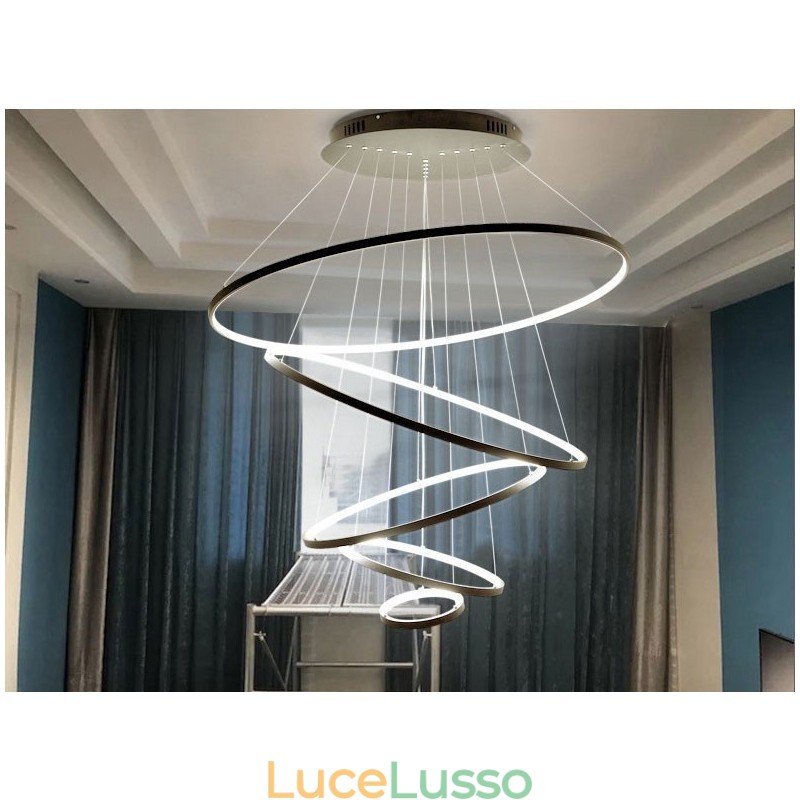 Grande lampada a sospensione 4 anelli 5 anelli nero bianco oro design moderno