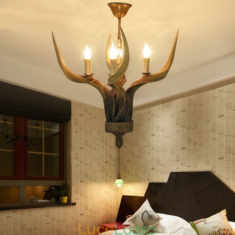 Lampadario antico retrò artistico rustico a 4 luci con corna di cervo
