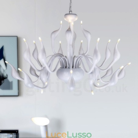 Lampadario moderno a forma di cigno da 24 luci G4 placcato bianco Lampadario moderno a forma di cigno da 24 luci G4 placcato bianco