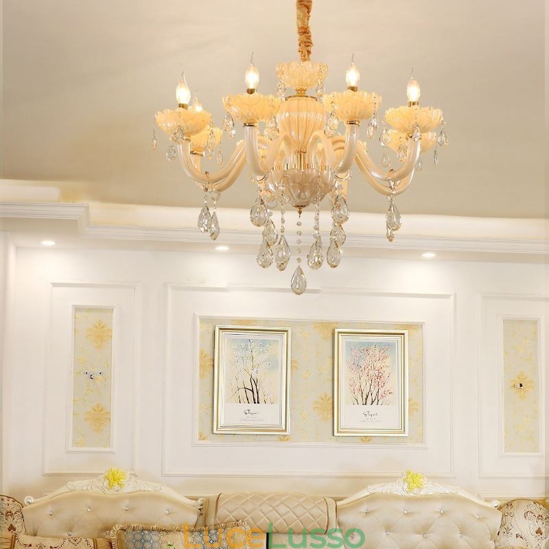 Lampadario di cristallo accattivante Lampada da soffitto color cognac europeo Corpo in vetro 8 luci