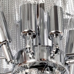 Moderna ed elegante lampada a sospensione con nappa