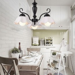Lampadario a sospensione in ferro nordico con paralume in vetro a forma di fiore