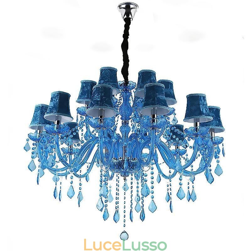 Grande lampadario di cristallo europeo con luce pendente di colore blu estetico