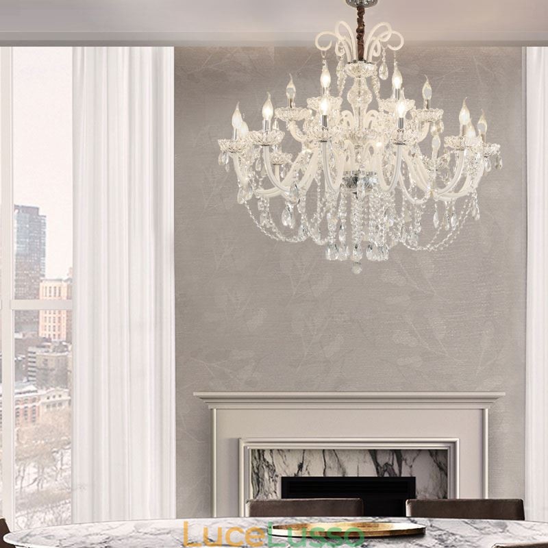 Grande lampadario di cristallo europeo bianco
