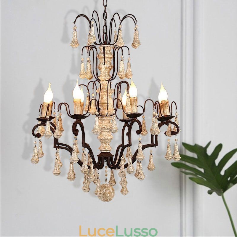 Lampadario elegante in legno in stile retrò