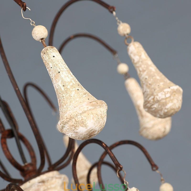 Lampadario elegante in legno in stile retrò