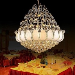 Lampadario Impero in Cristallo Contemporaneo Colore Oro Lampada a Sospensione Lotus