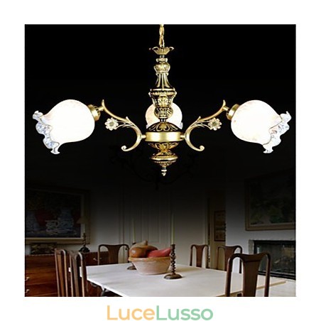 Lampadario in bronzo a tre luci europeo retrò classico Lampadario in bronzo a tre luci europeo retrò classico