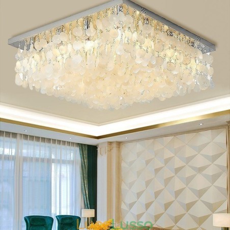 Lampadario moderno a soffitto con conchiglia bianca, montaggio a filo Lampadario moderno a soffitto con conchiglia bianca, montaggio a filo