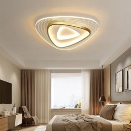Lampada da soffitto a soffitto a triangolo con montaggio a filo