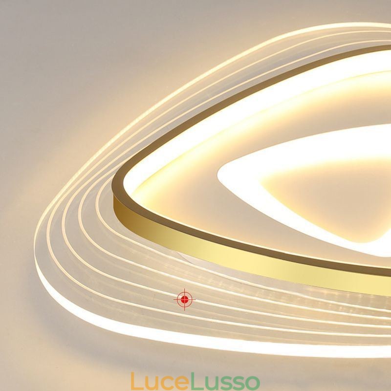 Lampada da soffitto a soffitto a triangolo con montaggio a filo