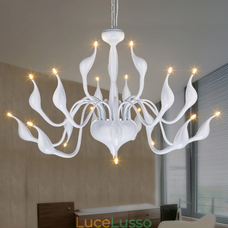 Lampadario a forma di cigno postmoderno in acciaio inox da 18 luci G4 finitura bianca