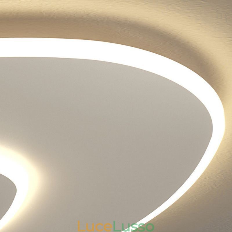 Illuminazione da soffitto a doppio triangolo a filo