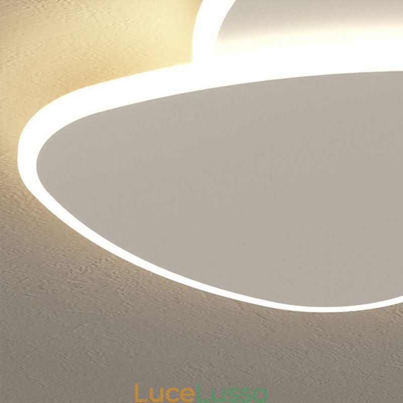 Illuminazione da soffitto a doppio triangolo a filo
