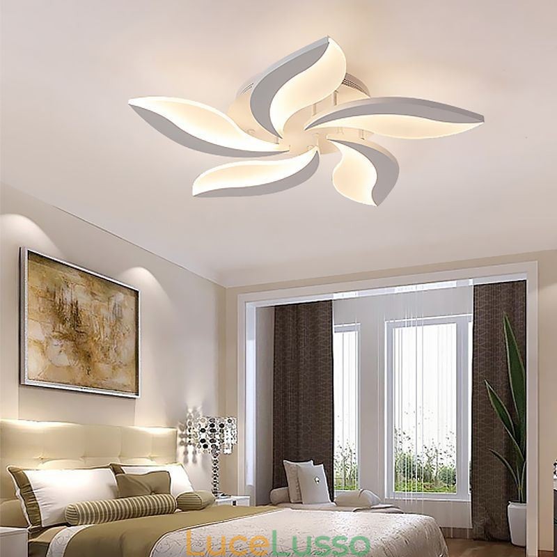 Lampada da soffitto a filo con petalo in acrilico