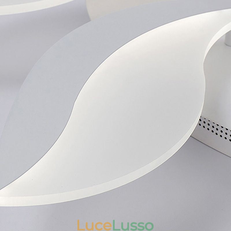 Lampada da soffitto a filo con petalo in acrilico