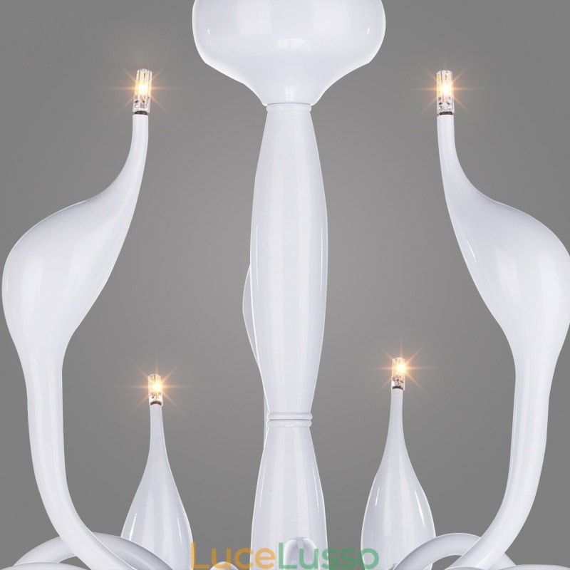 Lampadario a forma di cigno postmoderno in acciaio inox da 18 luci G4 finitura bianca