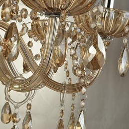 Lampadario moderno in cristallo contemporaneo