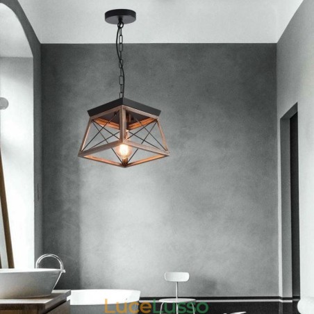Lampada a sospensione trapezoidale vintage in metallo nero Lampada a sospensione trapezoidale vintage in metallo nero