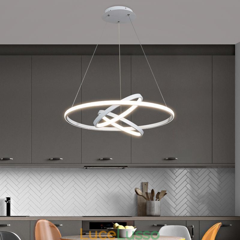 Lampadario moderno dimmerabile a 3 anelli con illuminazione a sospensione