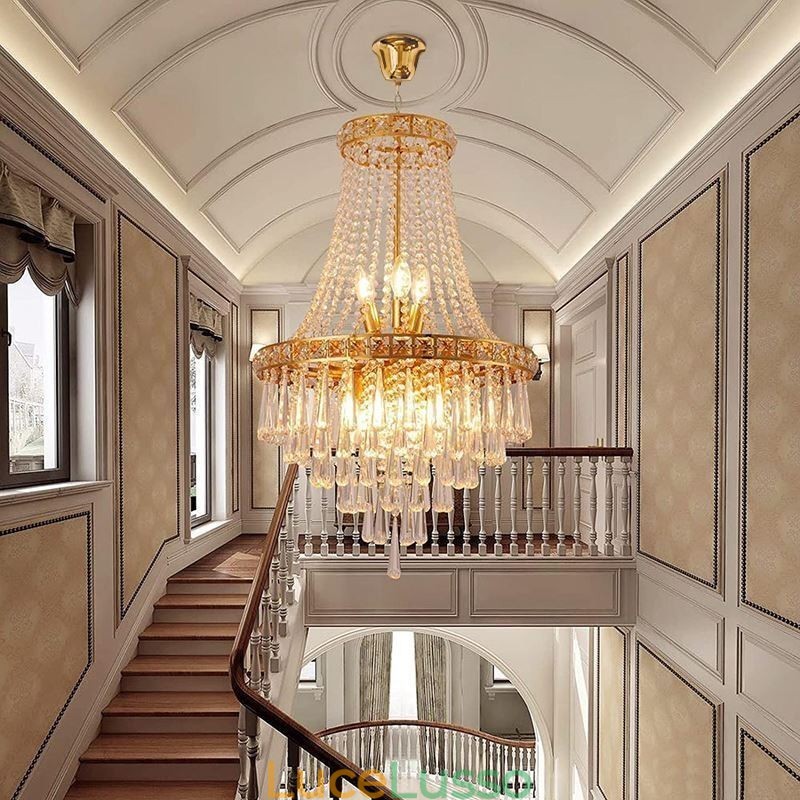 Lampadario moderno in cristallo, elegante lampadario contemporaneo, scala duplex