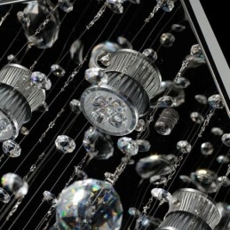 Lampadario moderno in cristallo con montaggio a filo del soffitto