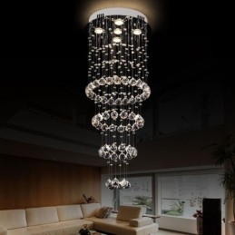 Lampadario di cristallo elegante e contemporaneo, lampada da soffitto, scala duplex