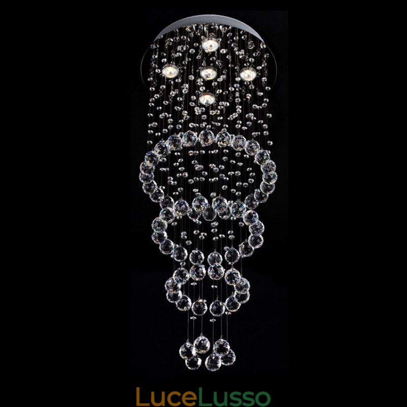 Lampadario di cristallo elegante e contemporaneo, lampada da soffitto, scala duplex